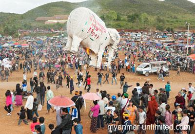 Balloon festival in Taunggyi on the occasion of the Tazaungmon Festival of Lights. White elephants are still highly venerated in Myanmar. They are prosperity for the country and its people @ Birgit Neiser